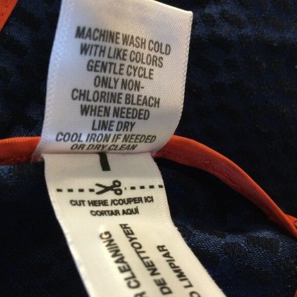 Laura Ashley Women’s Size M Navy Blazer - Picture 9 of 9